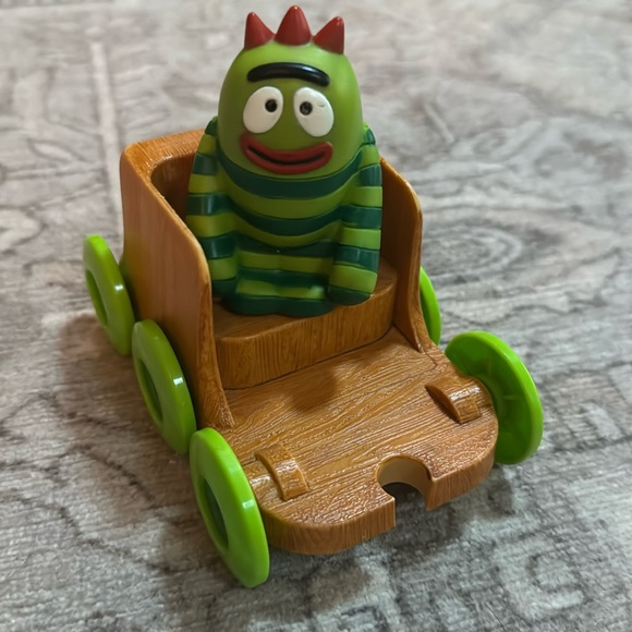 Yo Gabba Gabba! Brobee - Driven’ Friends toy car train - Nick Jr. - 2008 - Picture 3 of 16